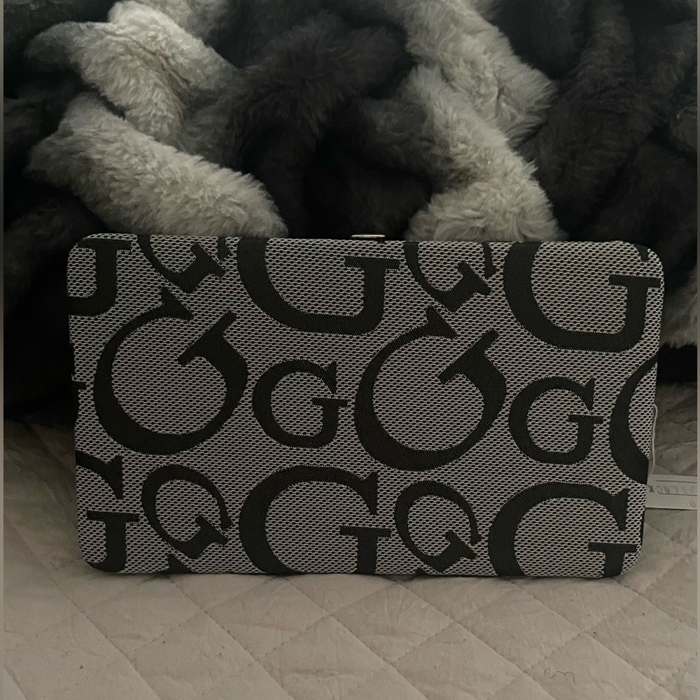 Large card clutch or wallet
